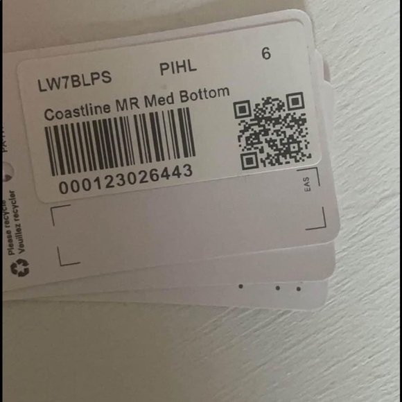 NWT - Lululemon Deep Sea Swim Top and Bottom - Size 6 - Pink Set + Black Top - Picture 8 of 9